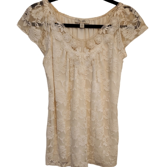 dressbarn Tops - Dress Barn Ivory Lace Flutter Sleeve Top Size S
